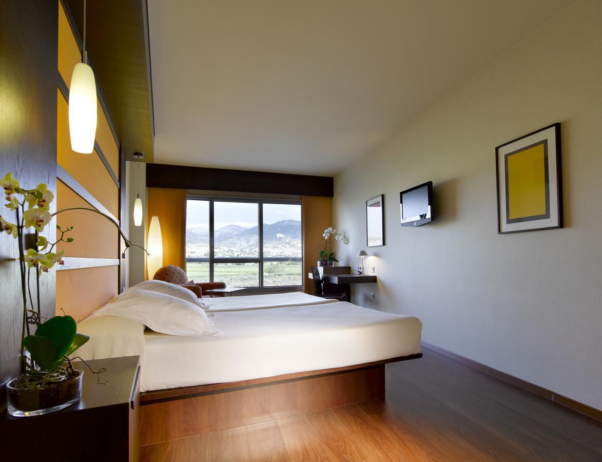 Twin Room,630460245:JPEG
